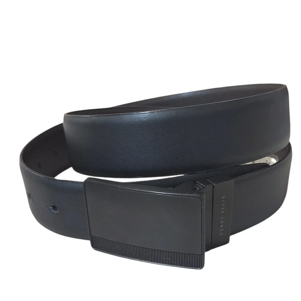 Perry Ellis Men's size 32 Reversible Leather Belt Black Pattern Plaque Career‎